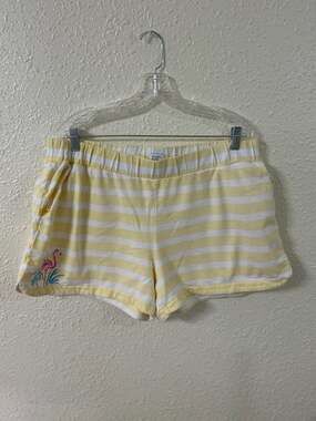 Crown & Ivy Women's Yellow and White Striped Flamingo Print Lounge Shorts